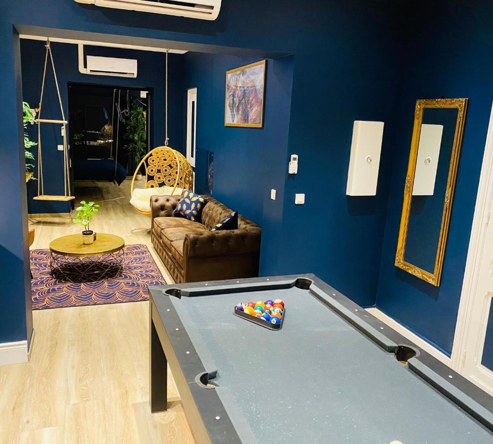 Capsule Temps Suspendu - Balneo, Cinema & Billard Apartment Valenciennes