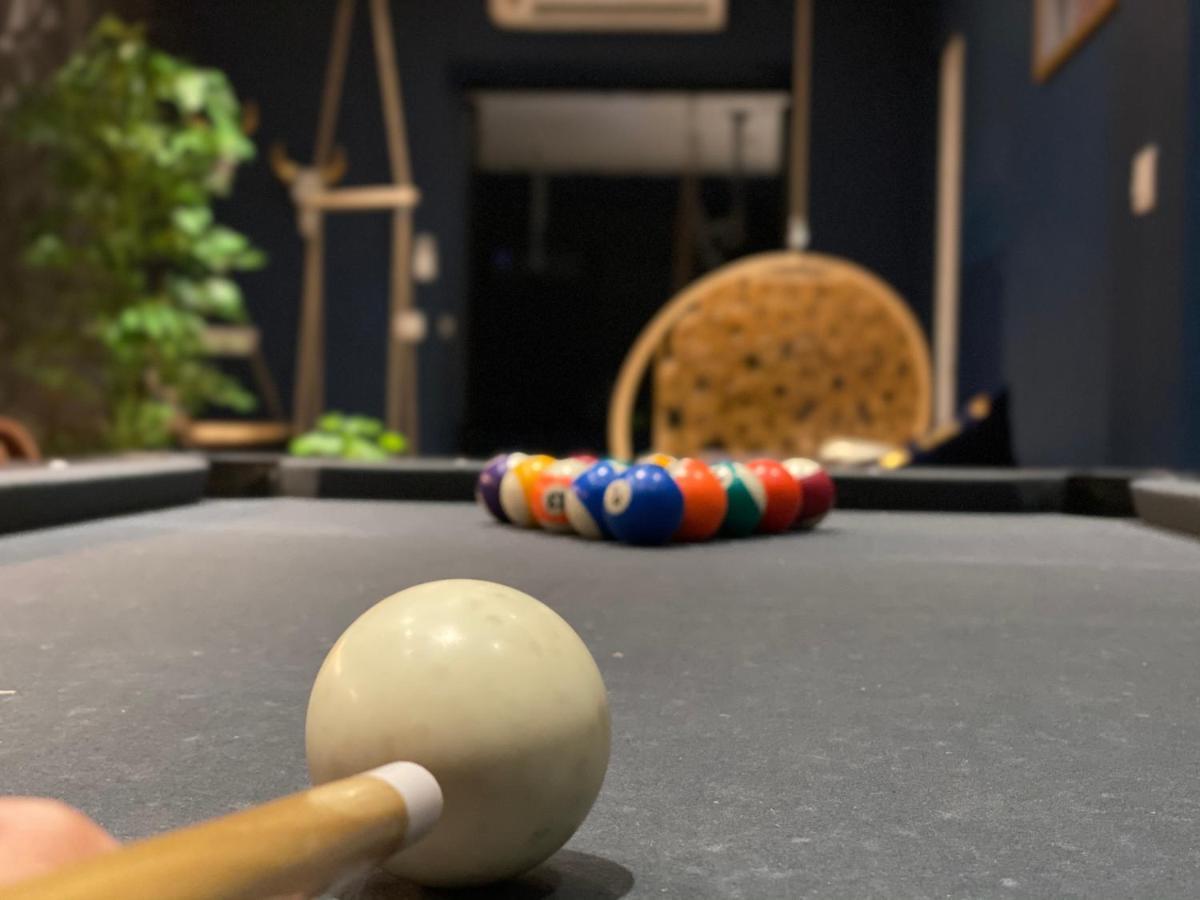 Apartment Capsule Temps Suspendu - Balneo, Cinema & Billard